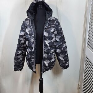 Camo Puffer Coat With Hood...Women's
